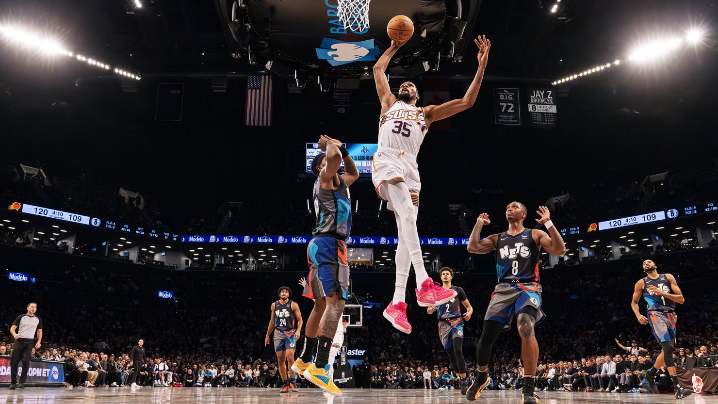 拼尽全力！哈登18中10空砍34+5+6+4断